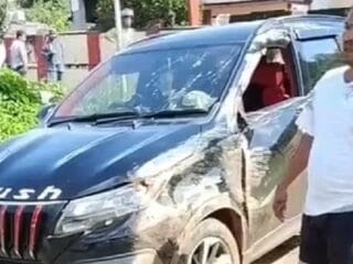 Kecelakaan Mobil Kepala Desa Lelewawo Terbalik di Makkuaseng Kolaka Utara Sulawesi Tenggara - Tribunnewssultra.com