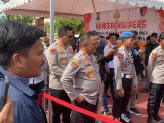 BREAKING NEWS Polda Sulawesi Tenggara dan Polresta Kendari Ungkap 52 Motor Curian, 9 Tersangka - Tribunnewssultra.com