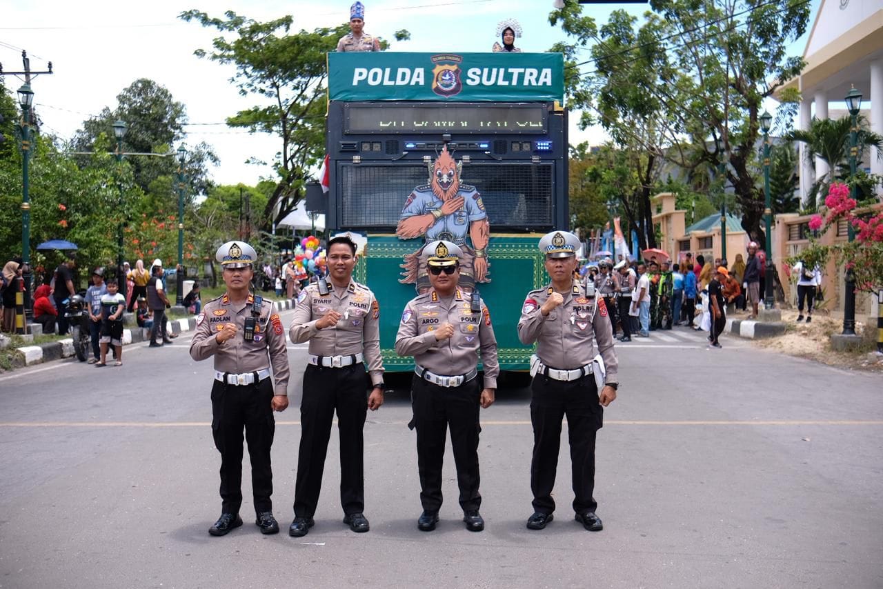 Pawai Taaruf Mobil Hias Warnai Pembukaan STQH Nasional XXVIII di Kota Kendari